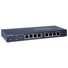 70 8-port 10/100 Mbps (4 ports supports PoE) switch with external power supply, PoE budget up to 32W